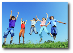 foto di bambini all'aperto