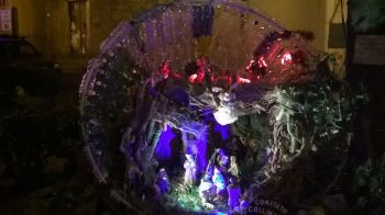 Presepe ecologico nei giardini di piazza Nazareth