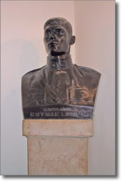 bronze bust of Libroja Raffaele