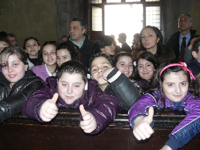 ragazzi delle scuole vincitrici