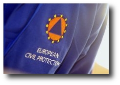 immagine del logo del MIC su una t-shirt