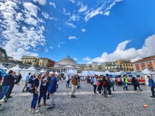 Al via 'Salute per Tutti'. Cittadini in fila per screening sanitari gratuiti