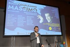 proiezione in anteprima  del documentario "Buon Compleanno Massimo"