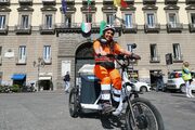 Bici elettriche per la pulizia della città, presentati i nuovi mezzi Asia 