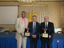 Il Sindaco Manfredi premia Jim Williams e Manfredo Fucile
