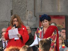 Una foto della manifestazione in piazza
