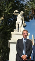 Lavori in Villa Comunale e restauro della statua del Fauno con cembali