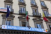 Napoli si risveglia Campione d'Italia!