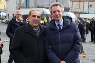 La scultura "Key of Today" a Piazza Mercato