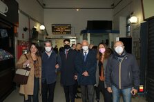 Una foto della cerimonia di riapertura della funicolare