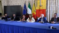Torna "Arcobaleno napoletano" al Sannazzaro