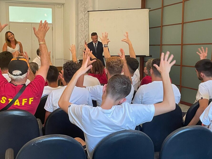 L'assessore Ferrante premia l'ASD Polisportiva Silenziosa Partenopea F. Rubino