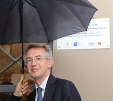 La Fondazione Trianon 'adotta' piazza Calenda