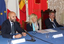 firma della Convenzione tra il Comune e il Tribunale di Napoli