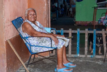 Una delle foto dell'artista