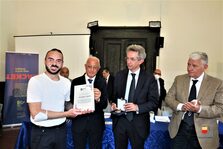 Al Maschio Angioino premiati imprenditori e operatori economici napoletani che hanno denunciato fenomeni di racket