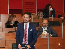 Una foto della seduta del Consiglio