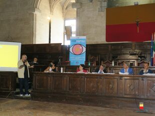 La presentazione di "Vedi Napoli e poi torni" al Maschio Angioino