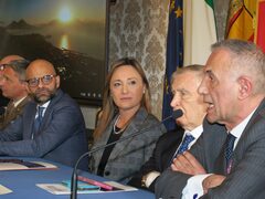 presentazione Napoli City Half Marathon 26-02-2023