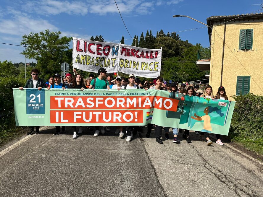 Marcia della pace Perugia - Assisi. La città di Napoli presente con il Liceo Mercalli