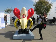 A Largo San Martino la mostra "The lobster empire" di Philip Colbert