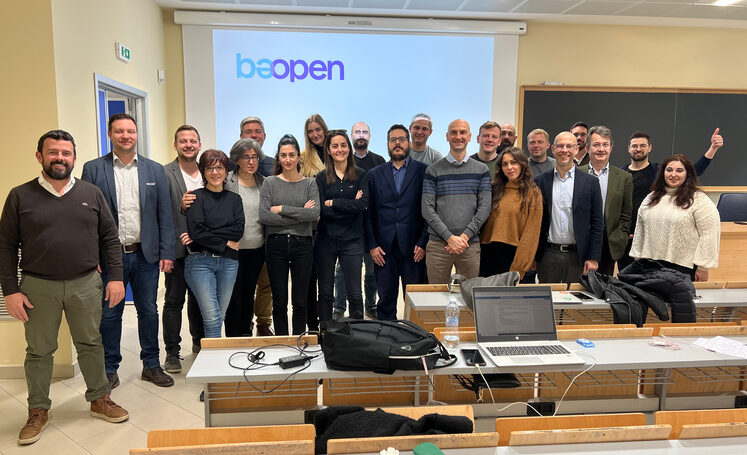 Foto di un gruppo di persone